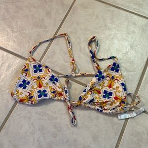 WEWOREWHAT BIKINI TOP - size XL